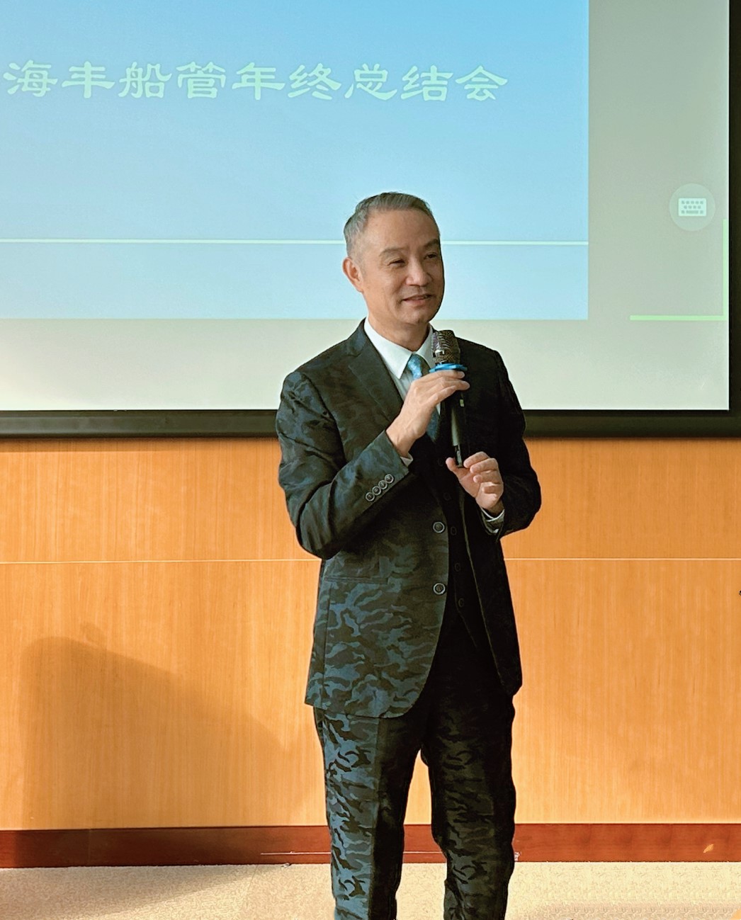 105.jpg 鼎天国际 22d275ebfba9ea2498678c9404ed4c0c